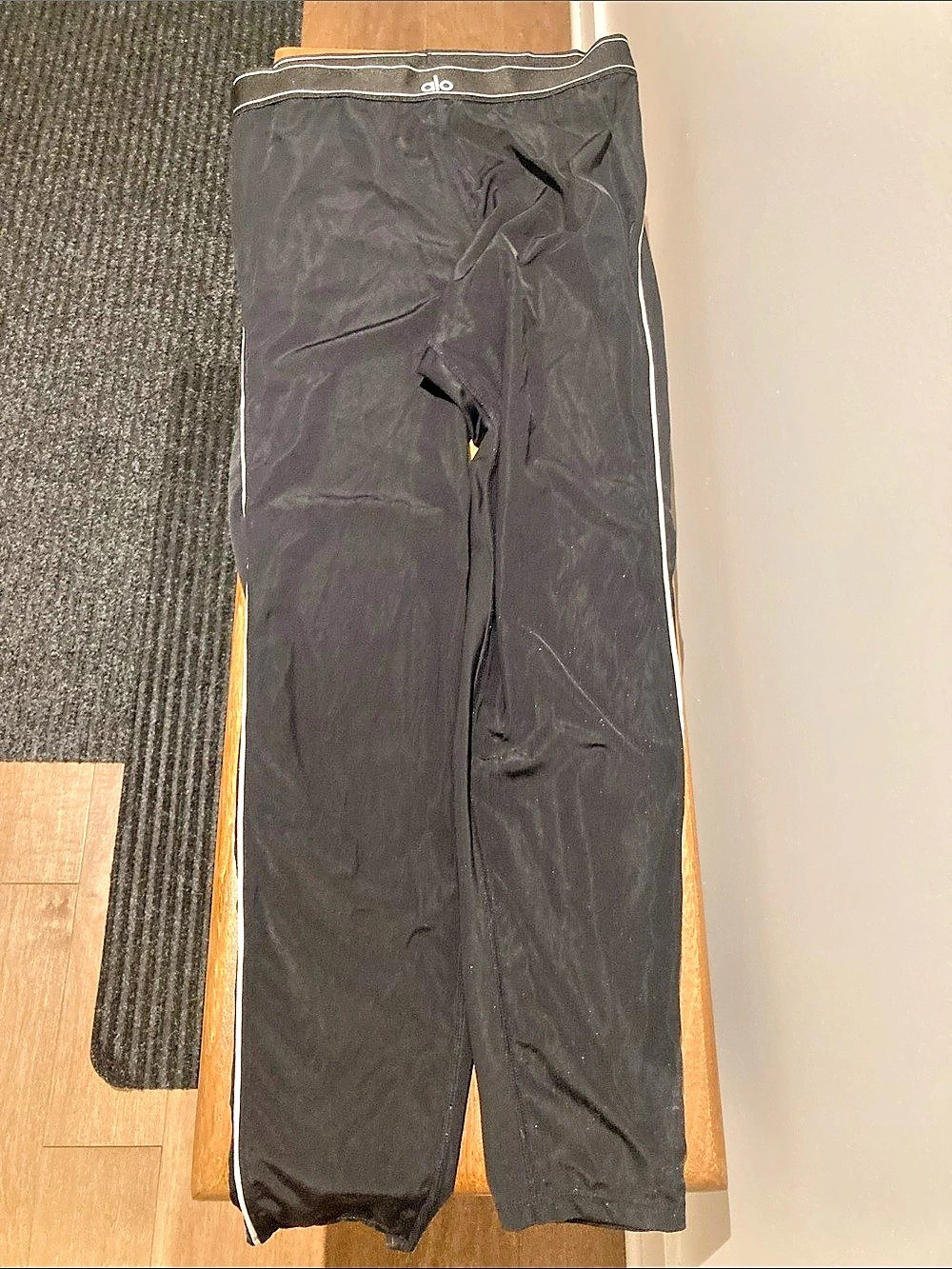 Alo Black Track Pants Size XL/2XL